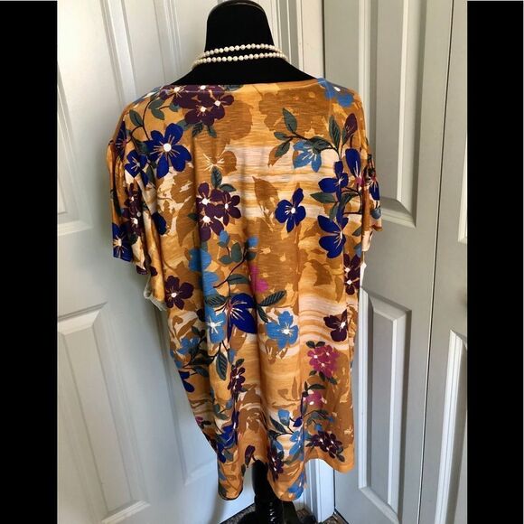 Beautiful top by Davina size 4X - Picture 3 of 3